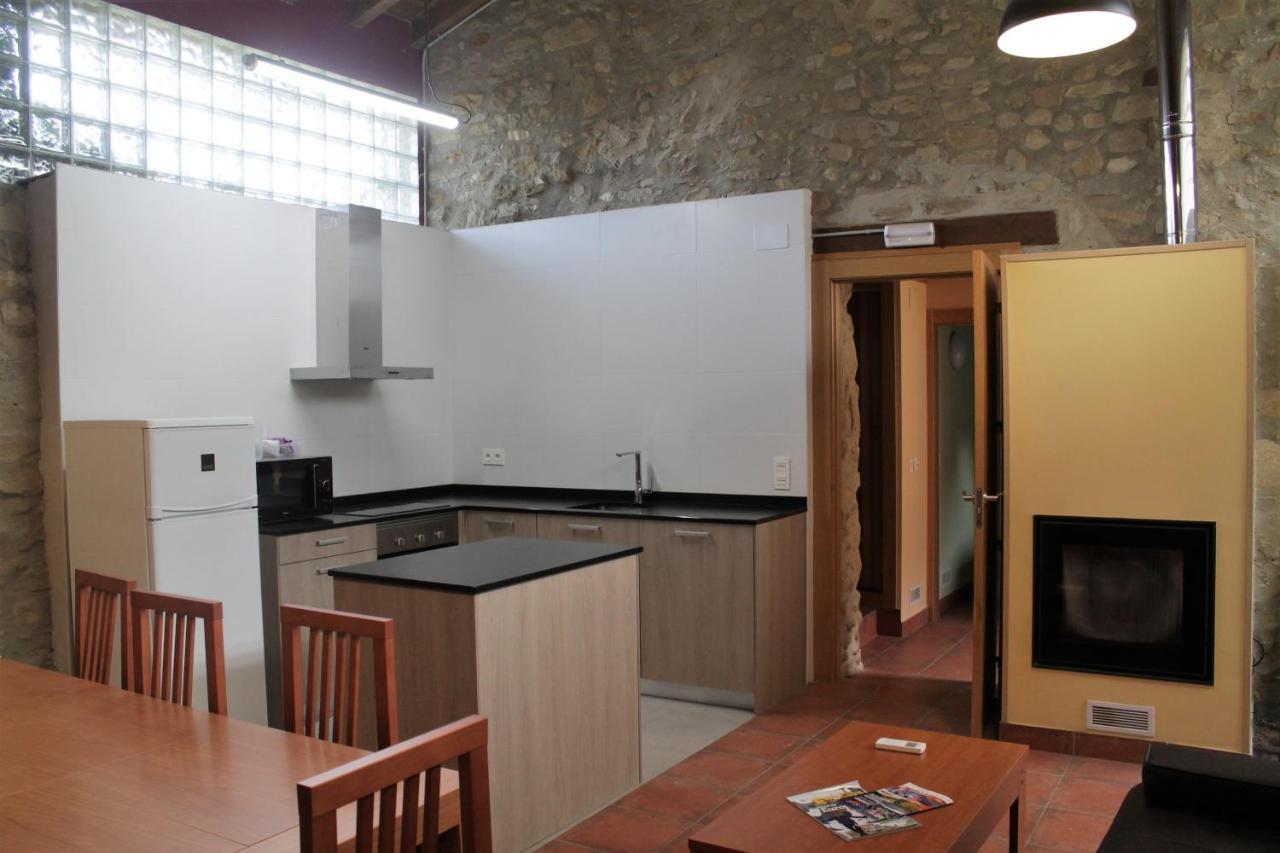 El Horno Albergue Manzanos Buitenkant foto
